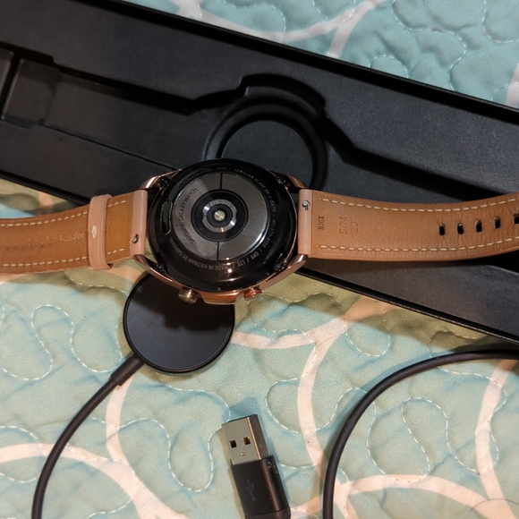 (((SOLD ON EBAY))) no longer avail Samsung Galaxy Watch3 - 41mm - Mystic Bronze - Picture 4 of 16